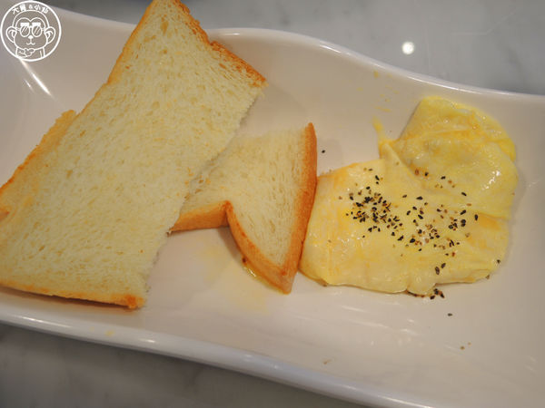 泰昌餅家:呷飽祙【新北板橋・泰昌餅家】香港蛋撻名店來台首店 泰昌餅家:呷飽祙【新北板橋・泰昌餅家】香港蛋撻名店來台首店