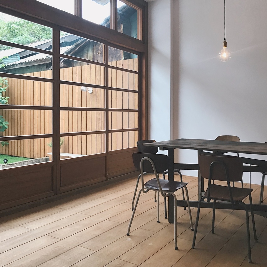 霜空珈琲。歲月點滴中的美好,磨豆聲咖啡香和一屋子寧靜﹋嘉義咖啡