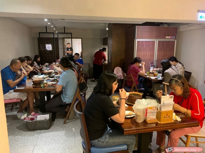 十二月 粥品·茶飲·私房菜·大安店│大安區美食•聚餐推薦 - 丹尼的吃喝玩樂