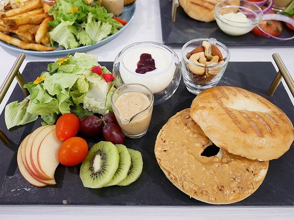 CHOW CHOW CAFE 巧巧咖啡:CHOW CHOW CAFE 巧巧咖啡- 台中南屯輕食早午餐 專打精品咖啡 是悠閒午茶的好選擇