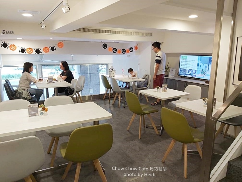 台中南屯下午茶 Chow Chow Cafe 巧巧咖啡.jpg