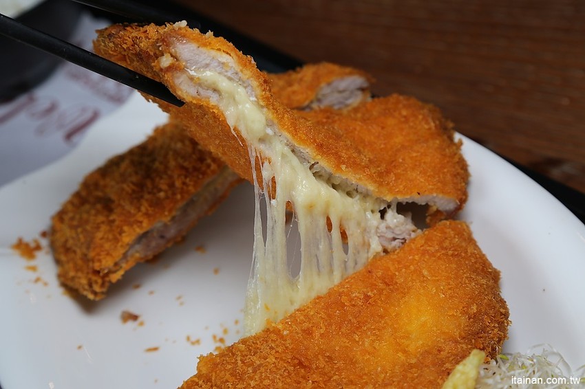 台南火鍋簡餐｜森鑶複合式餐廳~新開幕!視覺與美味兼具的森林系餐廳，享受都市中的森林氣息! - 台南好Food遊