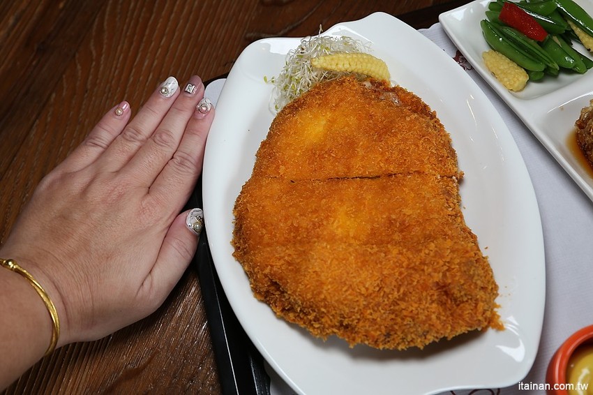 台南火鍋簡餐｜森鑶複合式餐廳~新開幕!視覺與美味兼具的森林系餐廳，享受都市中的森林氣息! - 台南好Food遊