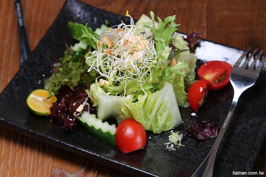 台南火鍋簡餐｜森鑶複合式餐廳~新開幕!視覺與美味兼具的森林系餐廳，享受都市中的森林氣息! - 台南好Food遊