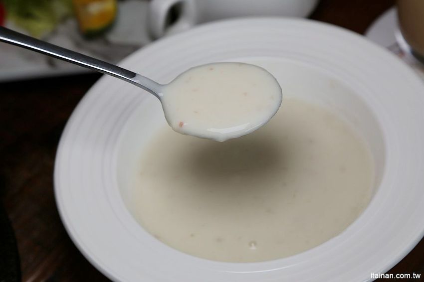 台南火鍋簡餐｜森鑶複合式餐廳~新開幕!視覺與美味兼具的森林系餐廳，享受都市中的森林氣息! - 台南好Food遊