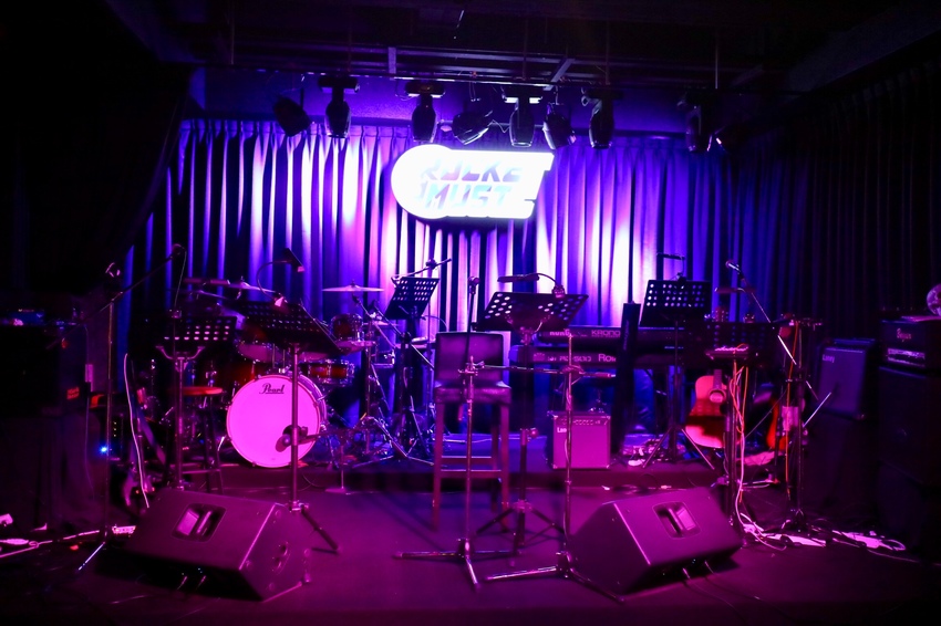 火箭音樂餐廳liveband 火箭音樂餐廳liveband