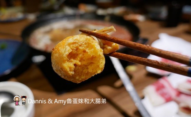 《新竹竹北美食》 韋爐復刻食鍋。以盤計價想吃什麼自己拿。食材新鮮現點現切肉品大推薦。復古空間一起圍爐吃美味石頭火鍋 ︱影片