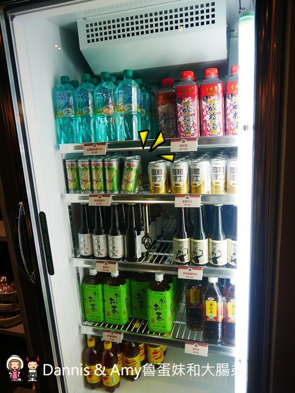 《新竹竹北美食》 韋爐復刻食鍋。以盤計價想吃什麼自己拿。食材新鮮現點現切肉品大推薦。復古空間一起圍爐吃美味石頭火鍋 ︱影片