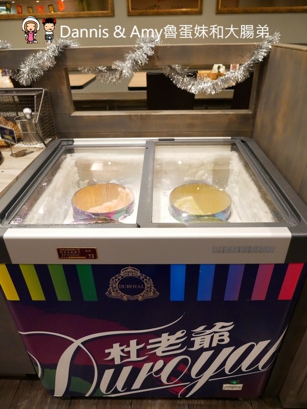 《新竹牛排推薦》牛室炙燒牛排。沙拉x披薩x咖哩飯x炸物小菜 x飲料甜點冰淇淋自助吧吃到飽 ｜情人節聖誕節約會朋友聚餐好去處（影片）