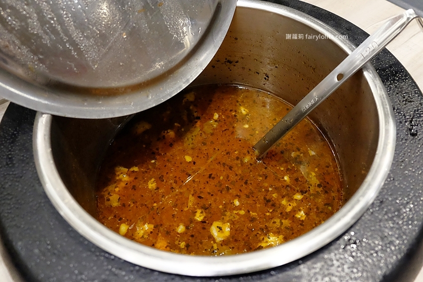 牛室炙燒牛排。地表史上最狂吃到飽,只要299元,牛排+披蕯、buffert 通通無限呷免驚! @蹦啾♥謝蘿莉 La vie heureuse