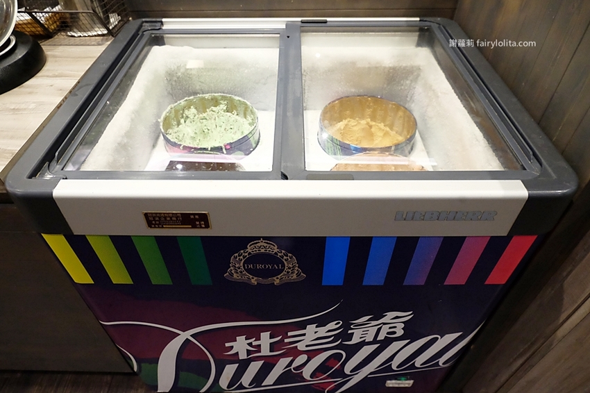 牛室炙燒牛排。地表史上最狂吃到飽,只要299元,牛排+披蕯、buffert 通通無限呷免驚! @蹦啾♥謝蘿莉 La vie heureuse