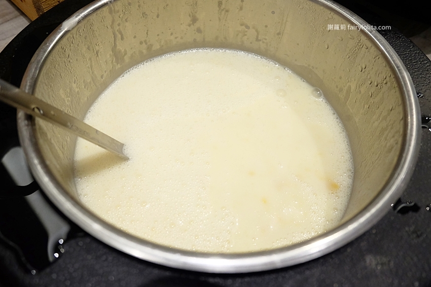 牛室炙燒牛排。地表史上最狂吃到飽,只要299元,牛排+披蕯、buffert 通通無限呷免驚! @蹦啾♥謝蘿莉 La vie heureuse