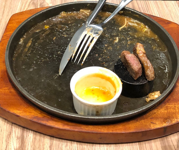 [ 新竹排餐 ] 牛室炙燒牛排BEEFHOUSE 新竹店/排餐/雙人套餐/自助吧吃到飽/熊熊奶茶/珍珠奶茶Pizza