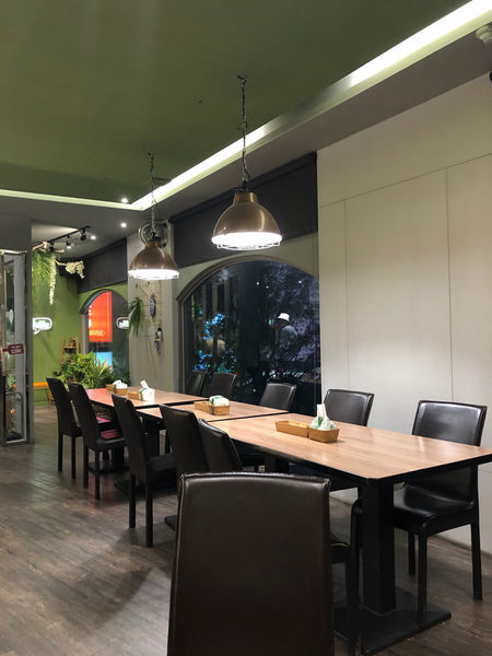 [ 新竹排餐 ] 牛室炙燒牛排BEEFHOUSE 新竹店/排餐/雙人套餐/自助吧吃到飽/熊熊奶茶/珍珠奶茶Pizza