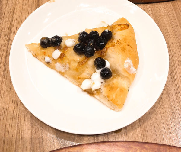 [ 新竹排餐 ] 牛室炙燒牛排BEEFHOUSE 新竹店/排餐/雙人套餐/自助吧吃到飽/熊熊奶茶/珍珠奶茶Pizza