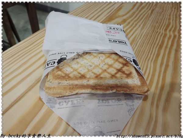 <捷運民權西路站>Yolos Cafe撫順店/Yolos Cafe通安總店/撫順街咖啡廳/通化街下午茶/信義安和站咖啡廳/信義安和捷運站美食/大安區咖啡廳推薦/西西里冰釀咖啡/私藏必去咖啡