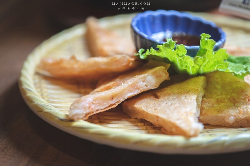 台北美食｜椰兄海派泰式創意料理Coco Brother慶城店～網路評價相當高人氣的泰式料理店，雙人套餐超實惠。活