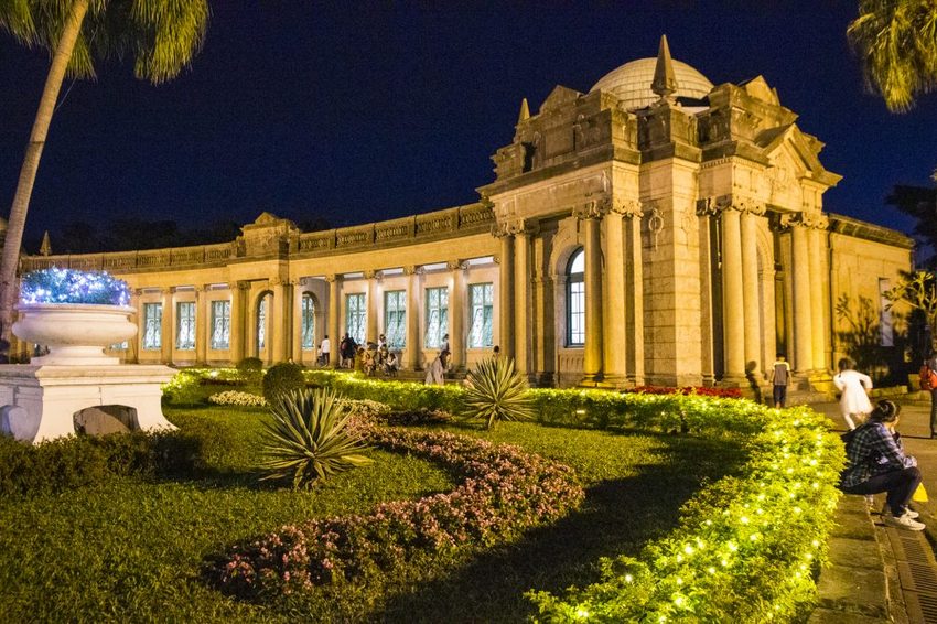 【台北活動】2018臺北親水節暨公館聖誕季~玫瑰花海、閃亮燈樹、巴洛克建築,夢幻浪漫打卡景點