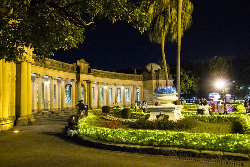 【台北活動】2018臺北親水節暨公館聖誕季~玫瑰花海、閃亮燈樹、巴洛克建築,夢幻浪漫打卡景點