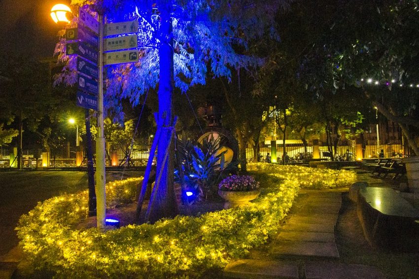 【台北活動】2018臺北親水節暨公館聖誕季~玫瑰花海、閃亮燈樹、巴洛克建築,夢幻浪漫打卡景點