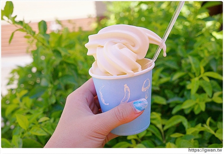 訂單滿到做不出來！老闆說～賣擱卡啊，來吃新推出的榴槤、鹹蛋霜淇淋！