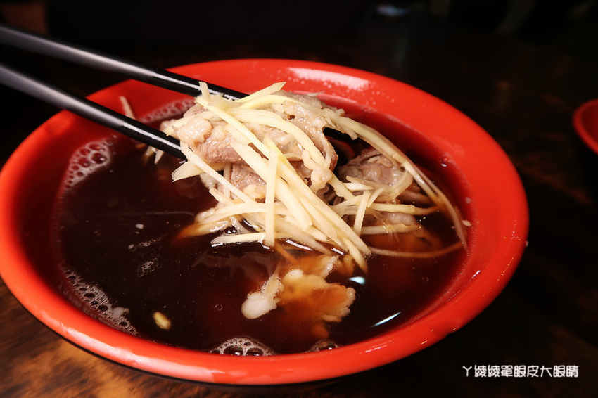 新竹東區小吃|台南鱔魚意麵清大店,超值當歸羊肉湯只要40元