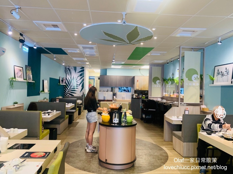 【桃園美食】大麻鍋物藝文店 吃鍋還可以解惑？桃園解惑火鍋店 全台首創魚漿 食材新鮮 裝潢美美 桃園藝文特區特色火鍋 壽星肉品半價（附停車資訊及詳細菜單價目表）