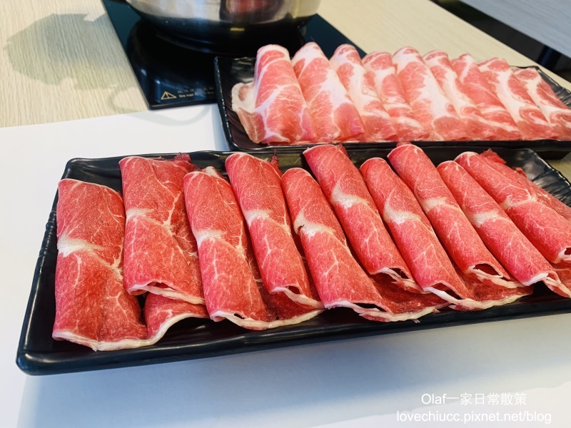 【桃園美食】大麻鍋物藝文店 吃鍋還可以解惑？桃園解惑火鍋店 全台首創魚漿 食材新鮮 裝潢美美 桃園藝文特區特色火鍋 壽星肉品半價（附停車資訊及詳細菜單價目表）