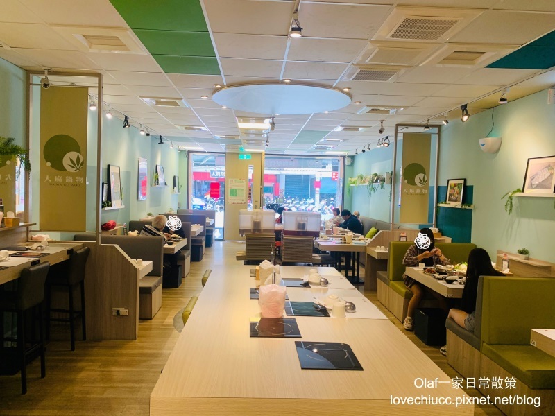 【桃園美食】大麻鍋物藝文店 吃鍋還可以解惑？桃園解惑火鍋店 全台首創魚漿 食材新鮮 裝潢美美 桃園藝文特區特色火鍋 壽星肉品半價（附停車資訊及詳細菜單價目表）