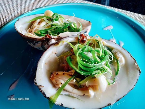 46449170_253540601990243_4938075190434201600_n