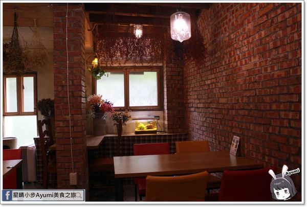 貓言貓語雪花冰下午茶：[食記]►台南北區◄貓言貓語雪花冰下午茶/點草莓雙人套餐還送草莓泡芙/本月打卡就送貓咪蛋糕/超人氣店貓陪你玩