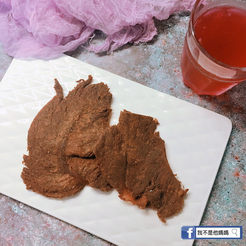 麻辣陳,帥廚日記,MaLa Chen,肉乾,我不是他媽媽,美福肉品,宮廷小吃,杏仁肉紙,黑田麗子,牛排,骰子牛,嫩煎里肌,新東陽