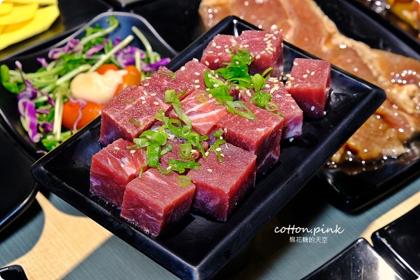 台中沙鹿韓式烤肉吃到飽!豬對有超狂肉山把我的胃淹沒啦~ 台中沙鹿韓式烤肉吃到飽!豬對有超狂肉山把我的胃淹沒啦~