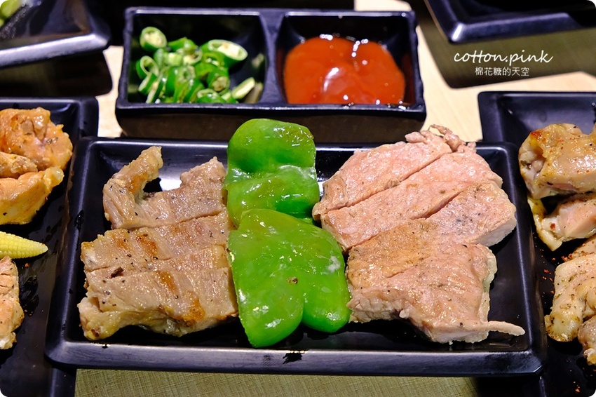 台中沙鹿韓式烤肉吃到飽!豬對有超狂肉山把我的胃淹沒啦~ 台中沙鹿韓式烤肉吃到飽!豬對有超狂肉山把我的胃淹沒啦~