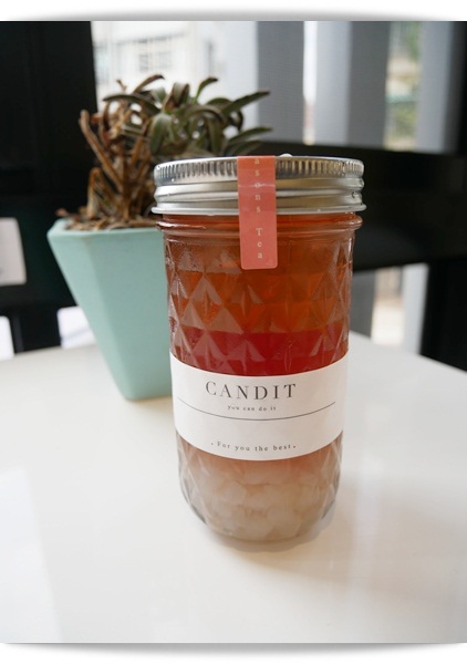 「Candit康荻新食」好韓系的手搖飲料店,迷你球池好可愛 ♡