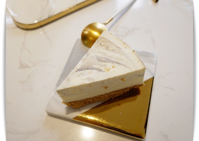 「Candit康荻新食」好韓系的手搖飲料店,迷你球池好可愛 ♡