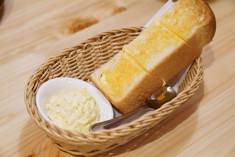 Komeda's coffee (11)