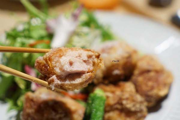 小器食堂(秀泰文心):台中 超日式文青風格清爽美食 小器食堂 文心秀泰美食 小器食堂(秀泰文心):台中 超日式文青風格清爽美食 小器食堂 文心秀泰美食