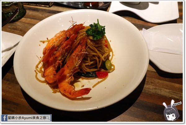 洋城義大利餐廳-誠品信義店：[食記]►台北信義區◄洋城義大利餐廳/台北秘境/城市書屋/101觀景/獨立空間座位席