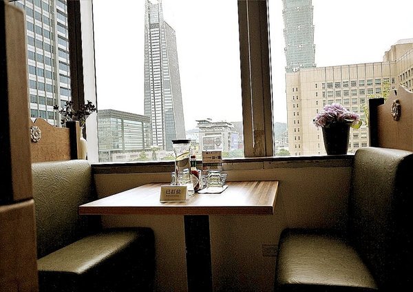 洋城義大利餐廳-誠品信義店：‖ 101景觀餐廳 ‖ 米塔集團 洋城義大利餐廳-誠品信義店 高CP值 / 義式料理  市政府捷運美食