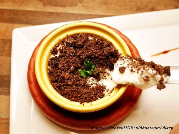 跨年餐廳推薦【洋城義大利餐廳】101煙火景觀餐廳 #信義區美食 #台北美食 #義式料理 #約會餐廳 (7).JPG