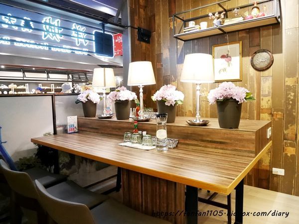 跨年餐廳推薦【洋城義大利餐廳】101煙火景觀餐廳 #信義區美食 #台北美食 #義式料理 #約會餐廳 (22).JPG