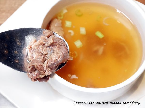 跨年餐廳推薦【洋城義大利餐廳】101煙火景觀餐廳 #信義區美食 #台北美食 #義式料理 #約會餐廳 (27).JPG