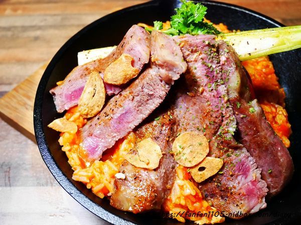 跨年餐廳推薦【洋城義大利餐廳】101煙火景觀餐廳 #信義區美食 #台北美食 #義式料理 #約會餐廳 (30).JPG