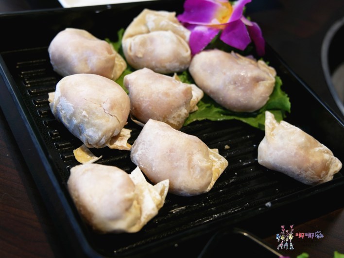 桃園美食,桃園火鍋,火鍋推薦,叩启堂,雞煲蟹,團體聚餐,家庭聚餐,約會,吃火鍋