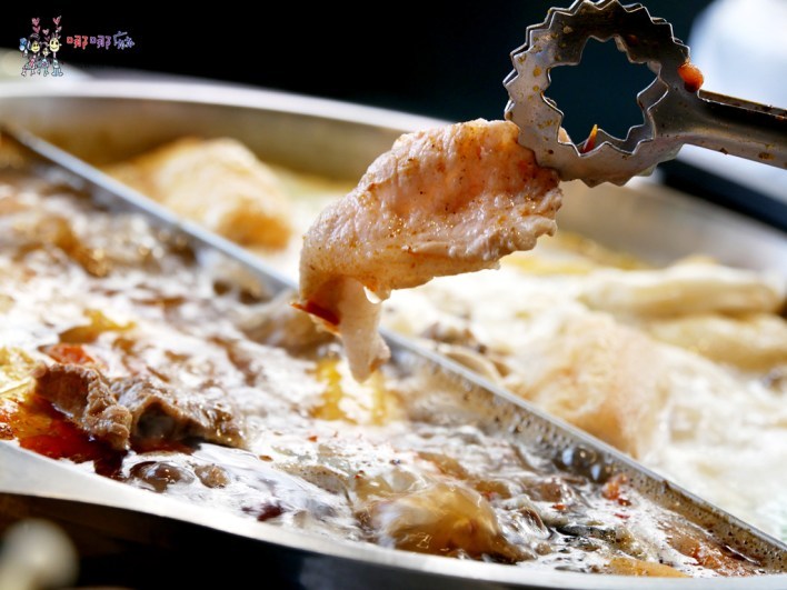 桃園美食,桃園火鍋,火鍋推薦,叩启堂,雞煲蟹,團體聚餐,家庭聚餐,約會,吃火鍋