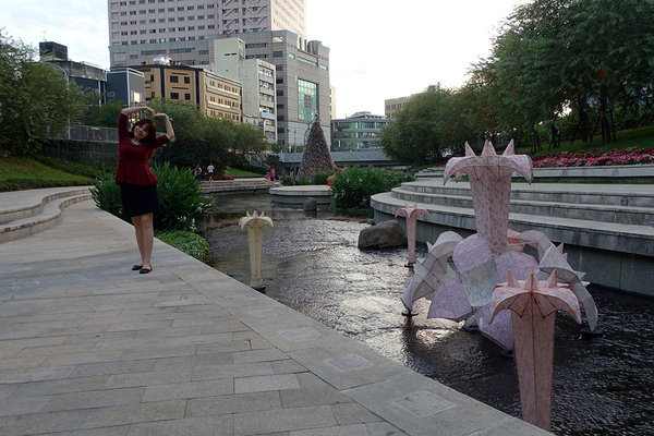 台中柳川水中耶誕樹 (7).jpg 台中柳川水中耶誕樹 (7).jpg