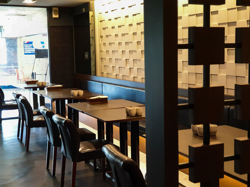 高雄美食||玉豆腐韓國家庭料理 家樂福愛河店-不只有豆腐煲，韓式炸雞搭配熔岩起司也是罪惡十足 ||三民區、韓式料理