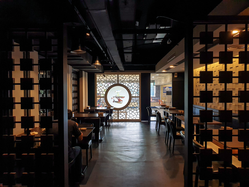 高雄美食||玉豆腐韓國家庭料理 家樂福愛河店-不只有豆腐煲，韓式炸雞搭配熔岩起司也是罪惡十足 ||三民區、韓式料理