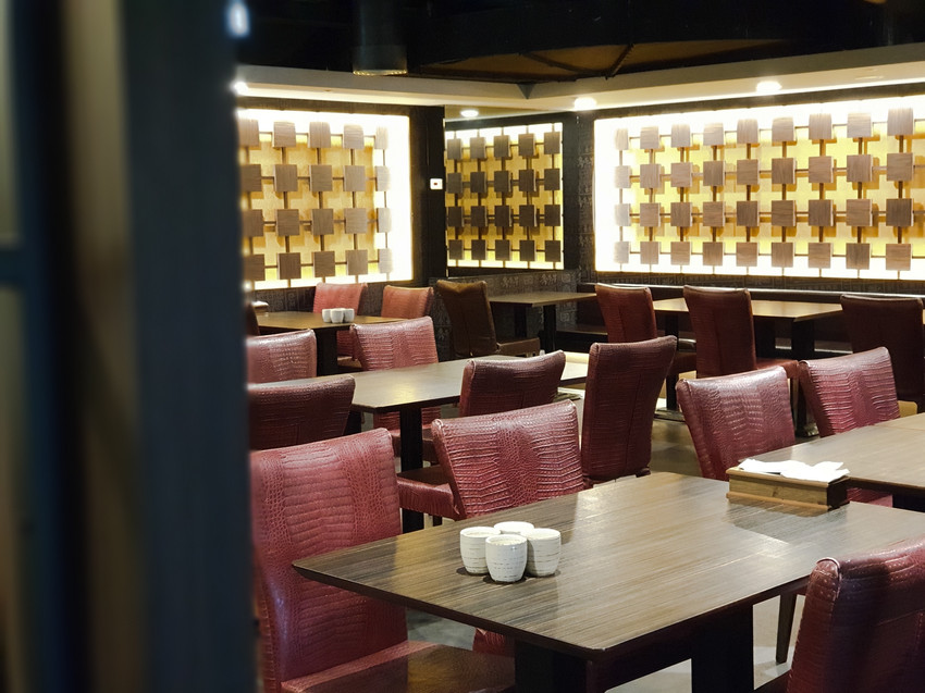 高雄美食||玉豆腐韓國家庭料理 家樂福愛河店-不只有豆腐煲，韓式炸雞搭配熔岩起司也是罪惡十足 ||三民區、韓式料理